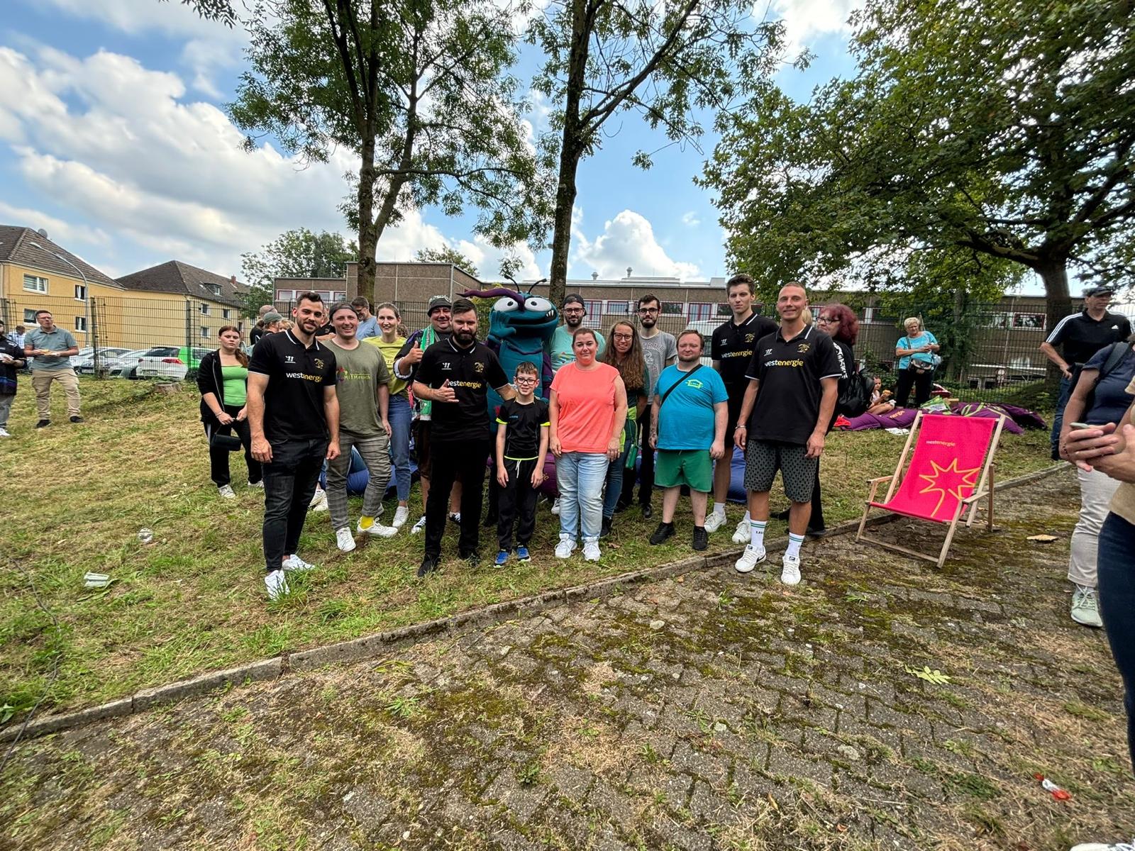 Mehr über den Artikel erfahren FSH zu Besuch bei den Moskitos