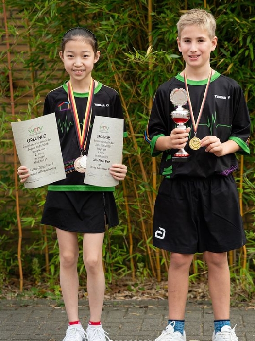 Mehr über den Artikel erfahren 🏓 Erfolgreiche Jugend-Bezirksmeisterschaften 2024 🏓